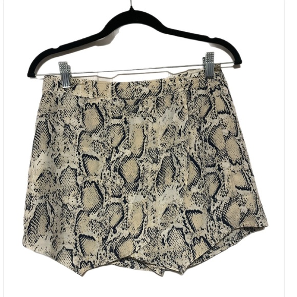 Wild Honey Snake Print Skort- Medium - Picture 1 of 5